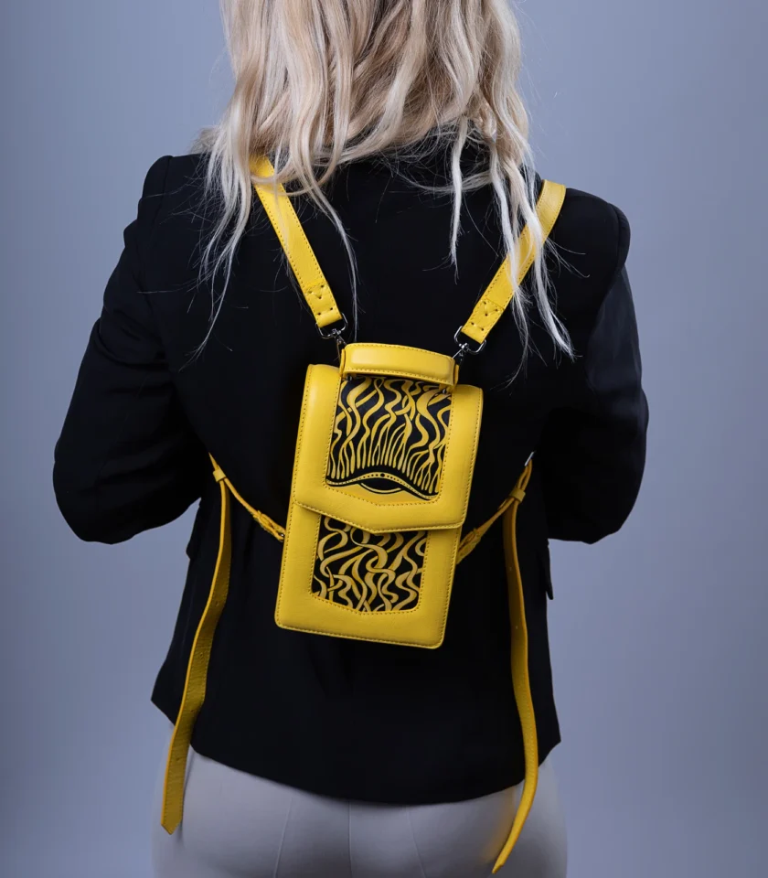 Mystic mini backpack black and yellow - Image 6